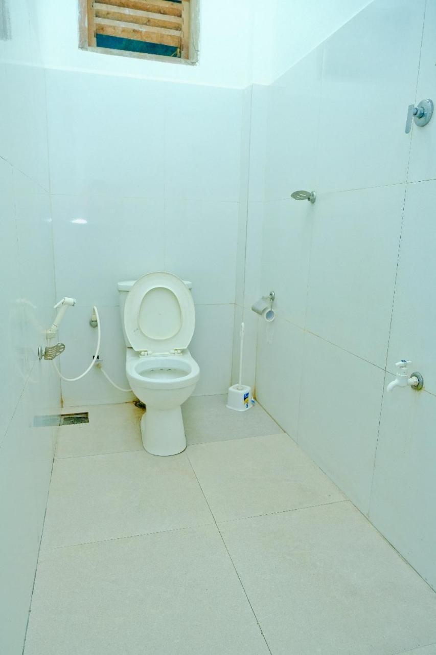 Ninety Nine Grand Hotel Badulla Esterno foto